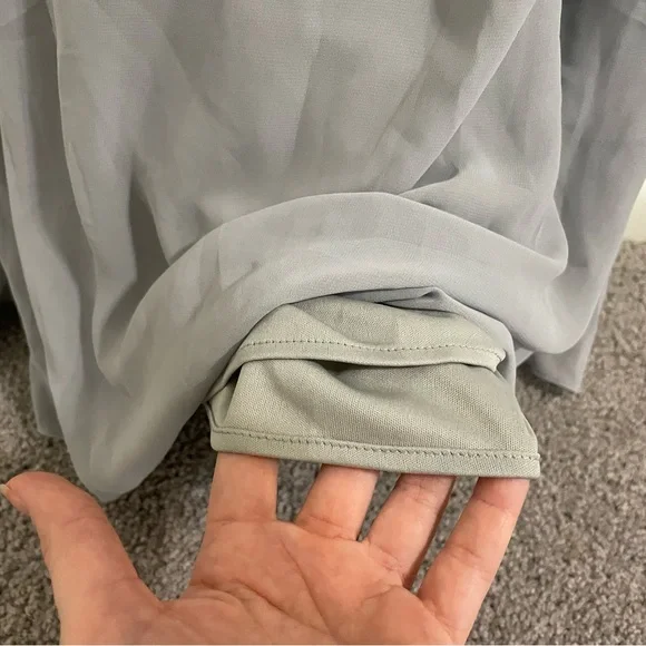 Lulu’s Captivated Light Grey Cowl Neck Maxi Dress - Size 6 - Picture 9 of 15